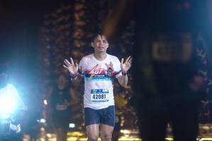 BIB: 42081
                            <button type="button" onclick="openModal(18285274)" class="btn btn-primary btn-sm float-right btn-popup" data-toggle="modal" data-target=".modal-high-quality">
                        <i class="fas fa-shopping-cart"></i> Add to Cart
                    </button>
                                            <button type="button" onclick="isThisMe(18285274, true)" class="btn btn-success btn-sm float-right btn-popup btn-isme hidden" data-toggle="tooltip" data-placement="bottom" title="นี่คือรูปของคุณใช่ไหม คลิกที่นี่เพื่อเอาเข้าอัลบั้ม">
                        <i class="fas fa-plus"></i> Add to album
                    </button>
                    <button type="button" onclick="isThisMe(18285274, false)" class="btn btn-warning btn-sm float-right btn-popup btn-isnotme hidden">
                        <i class="fas fa-ban"></i> Remove from album
                    </button>